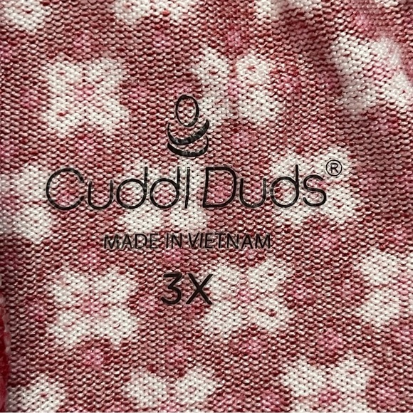 Cuddl Duds Pajama Set - Red and Cream - Picture 11 of 11